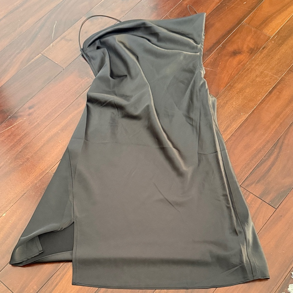 Satin - beige botany Elegant Black open back dress size small
